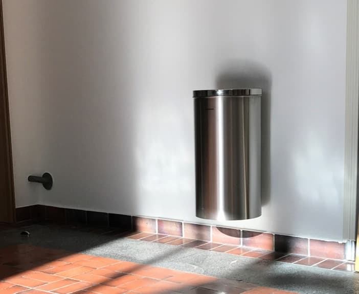 Wenns brennt im Abfallbehälter Wenns brennt im Abfallbehälter